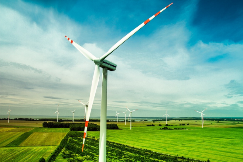 Polacy popierają rozwój lądowej energetyki wiatrowej